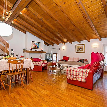 ריבה דל גארדה Residenza Rocca Del Lago 2 - Happy Rentals מראה חיצוני תמונה